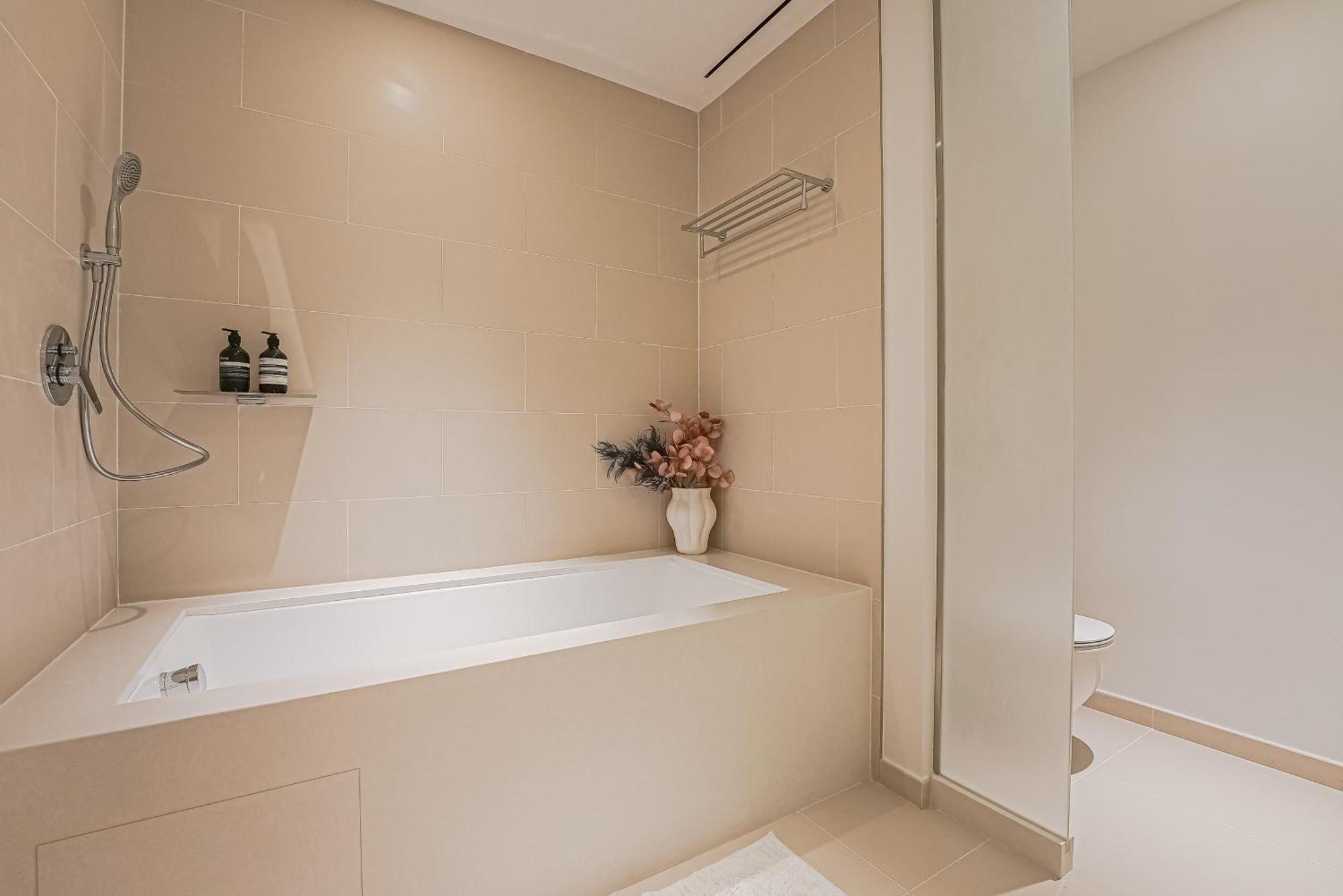 Modern 2Br High Floor Haven In Vida Dubai Marina 아파트 외부 사진