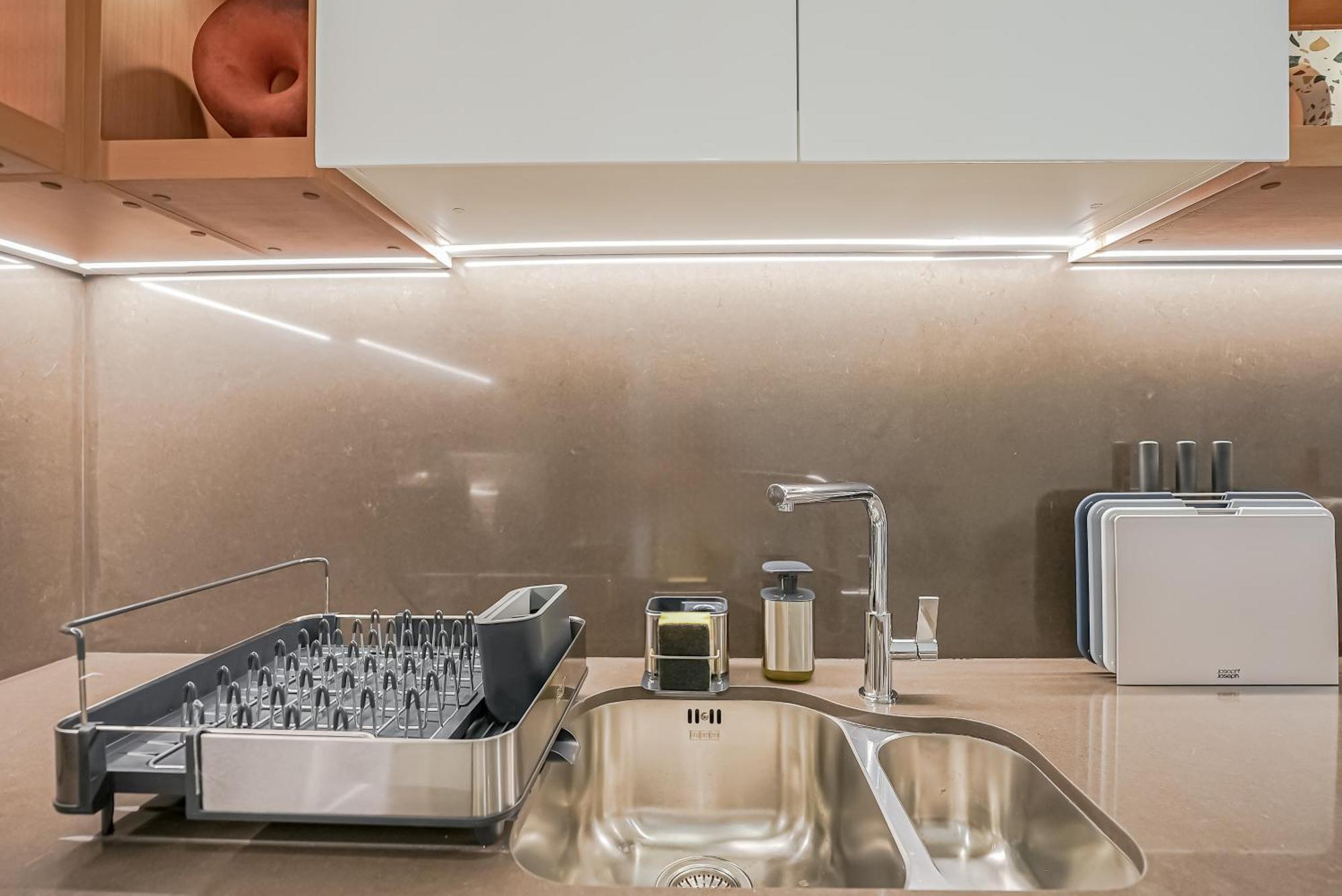 Modern 2Br High Floor Haven In Vida Dubai Marina 아파트 외부 사진