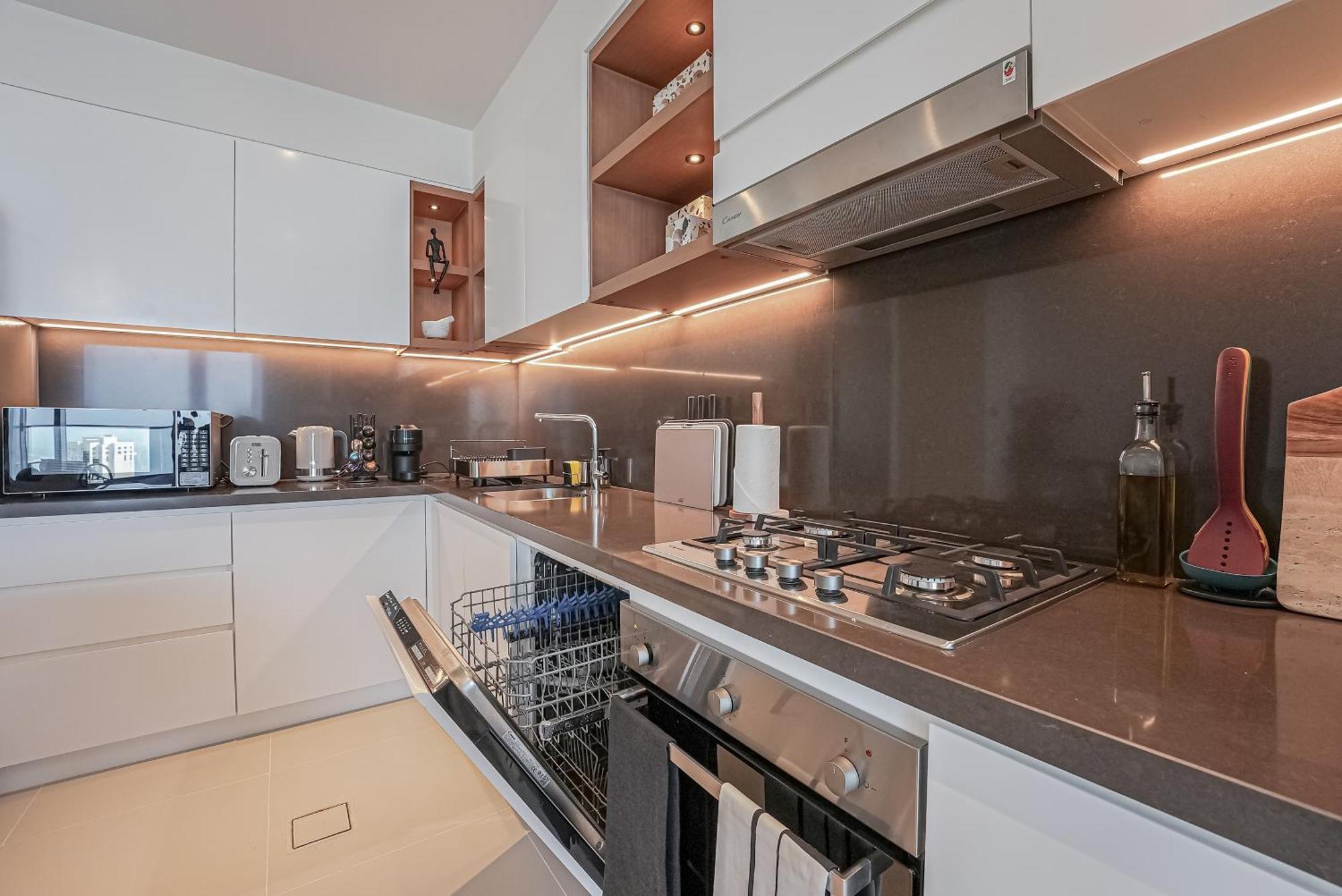 Modern 2Br High Floor Haven In Vida Dubai Marina 아파트 외부 사진